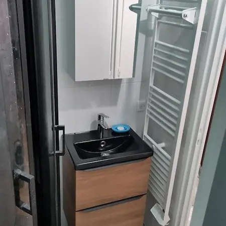 Apartment Refait A Neuf Pour 3 Personnes Avec Wi-fi